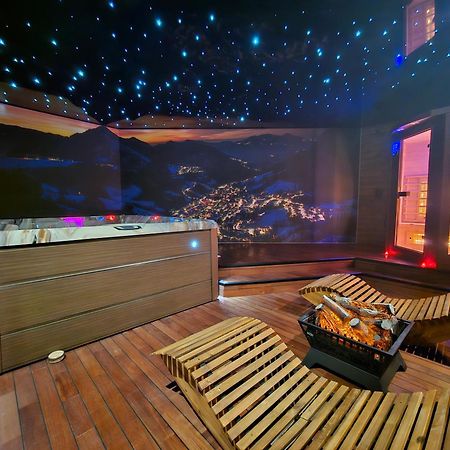 Le Chalet Loft Spa กาเลส์ ภายนอก รูปภาพ
