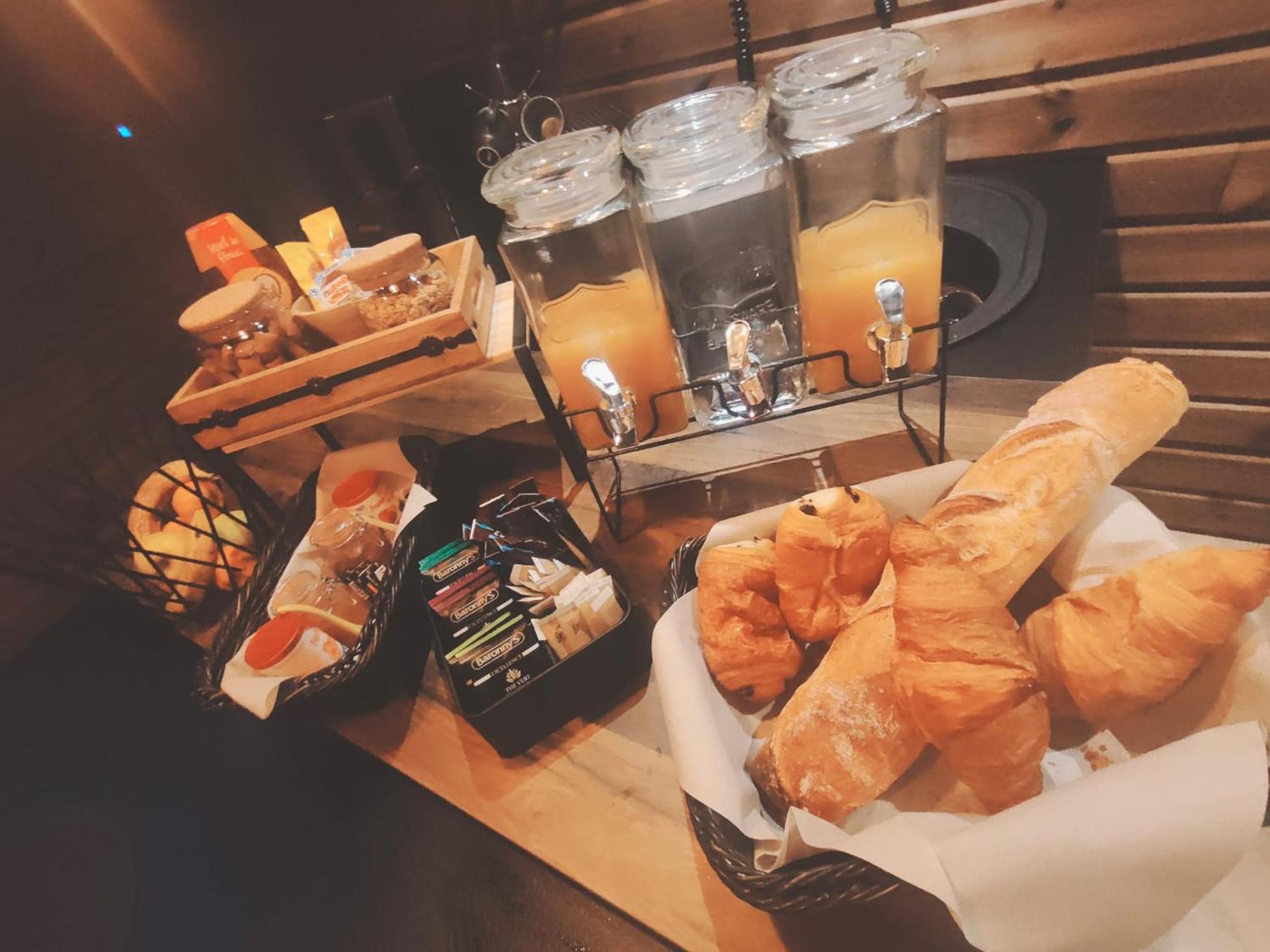 Le Chalet Loft Spa กาเลส์ ภายนอก รูปภาพ