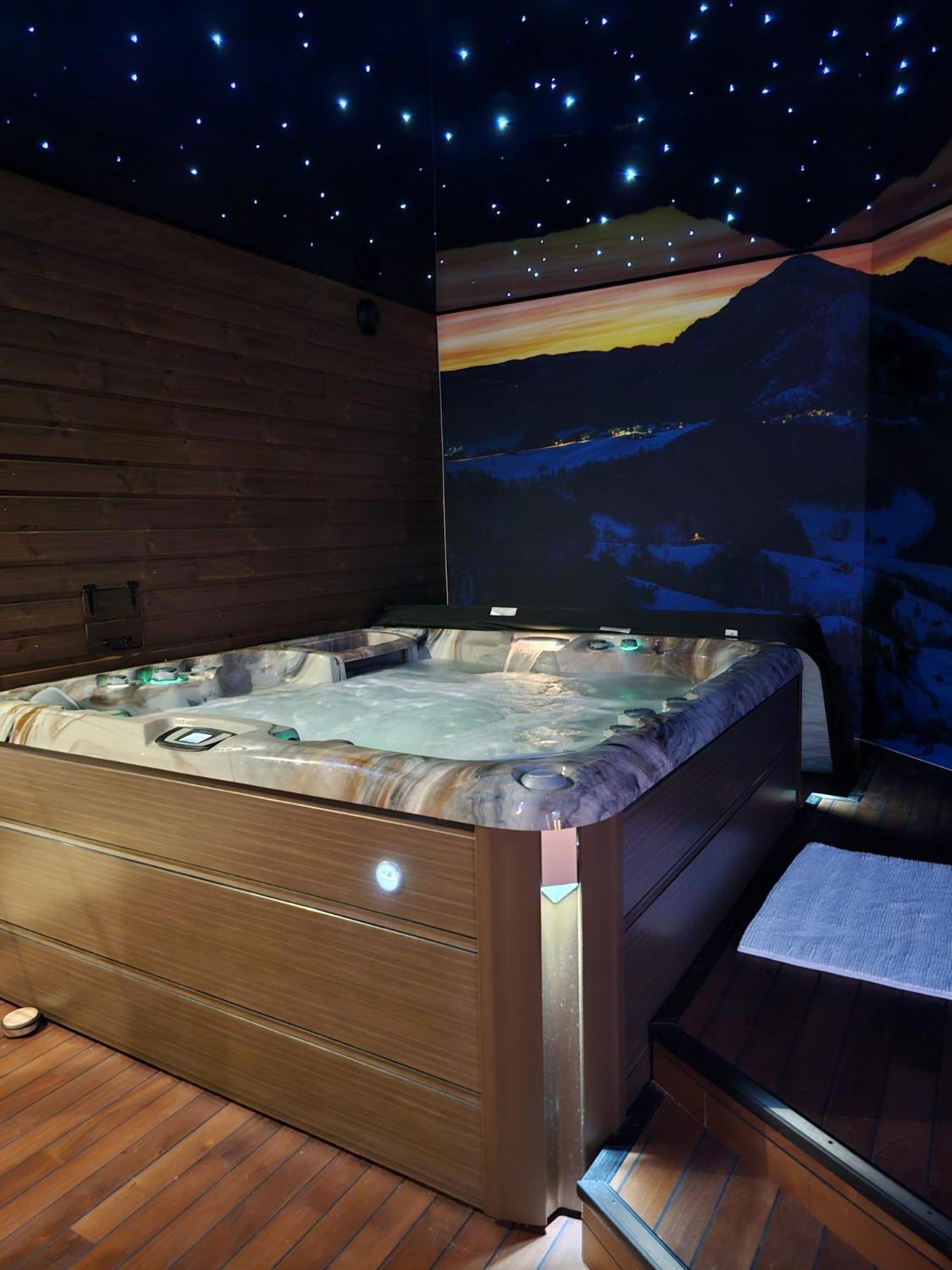 Le Chalet Loft Spa กาเลส์ ภายนอก รูปภาพ
