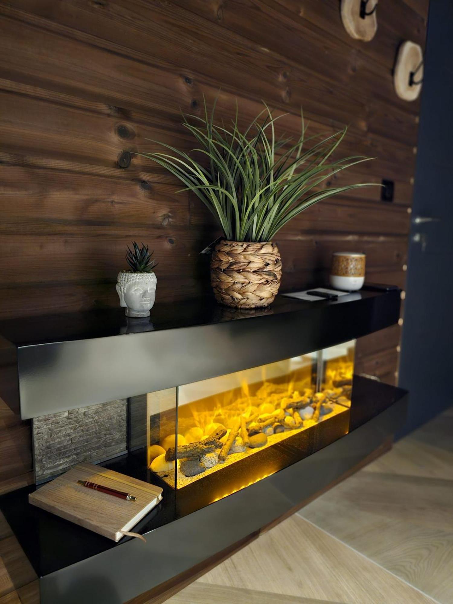 Le Chalet Loft Spa กาเลส์ ภายนอก รูปภาพ